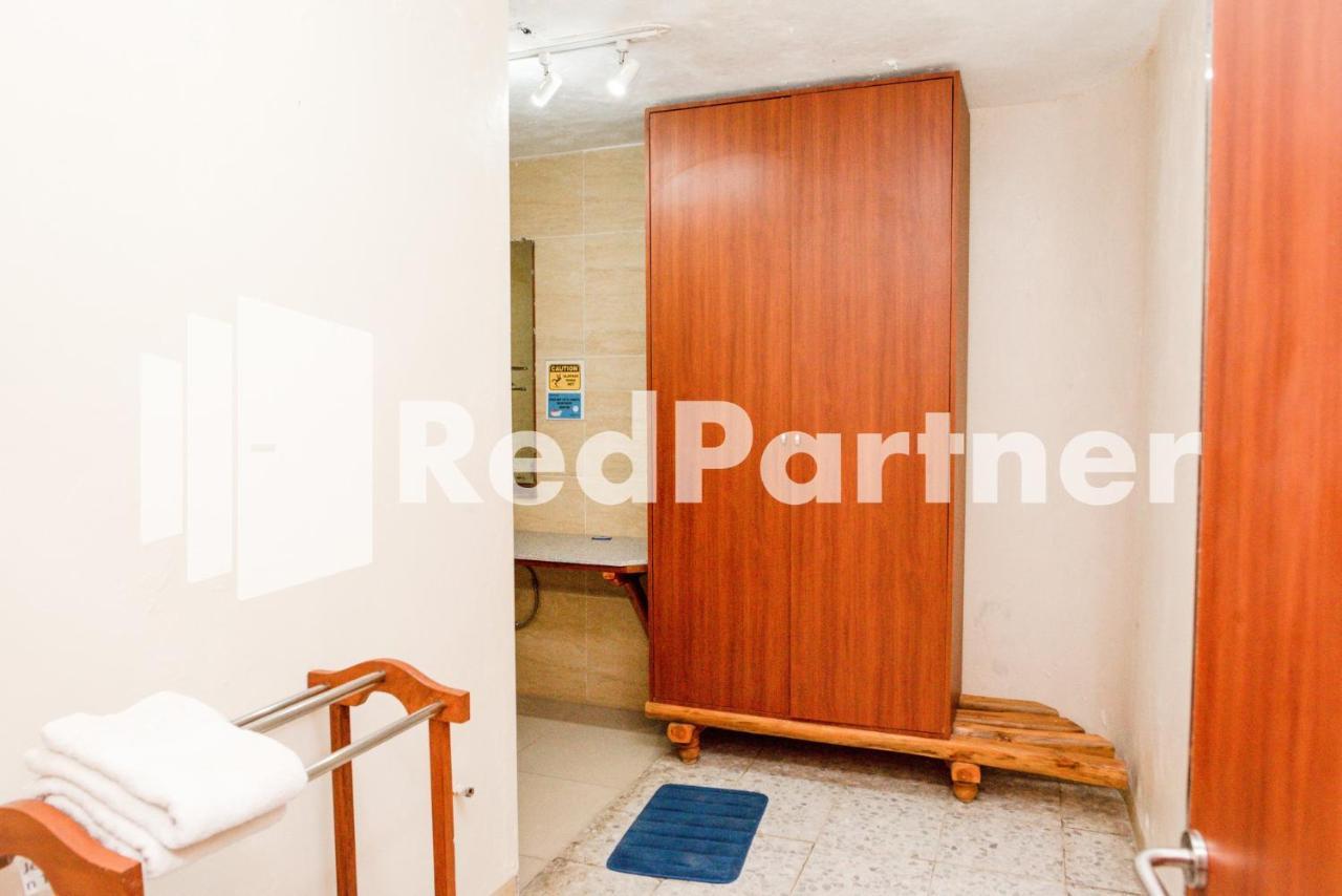 Hotel Mango House Semarang Redpartner Zewnętrze zdjęcie