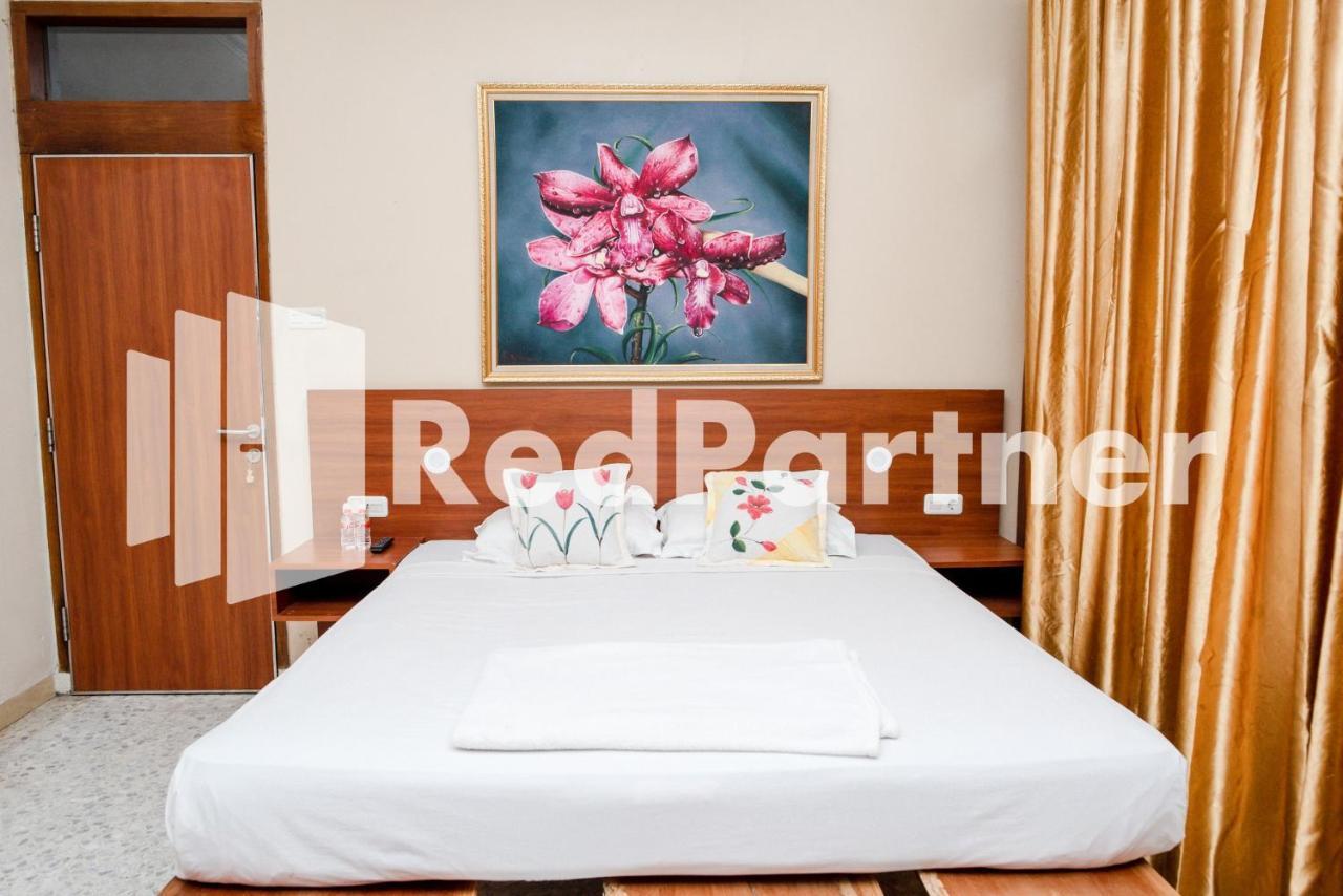 Hotel Mango House Semarang Redpartner Zewnętrze zdjęcie