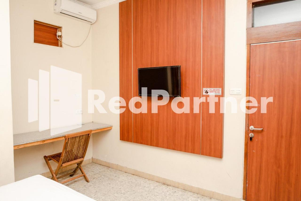 Hotel Mango House Semarang Redpartner Zewnętrze zdjęcie